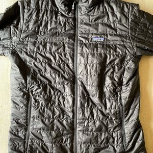 Men Patagonia nano jacket